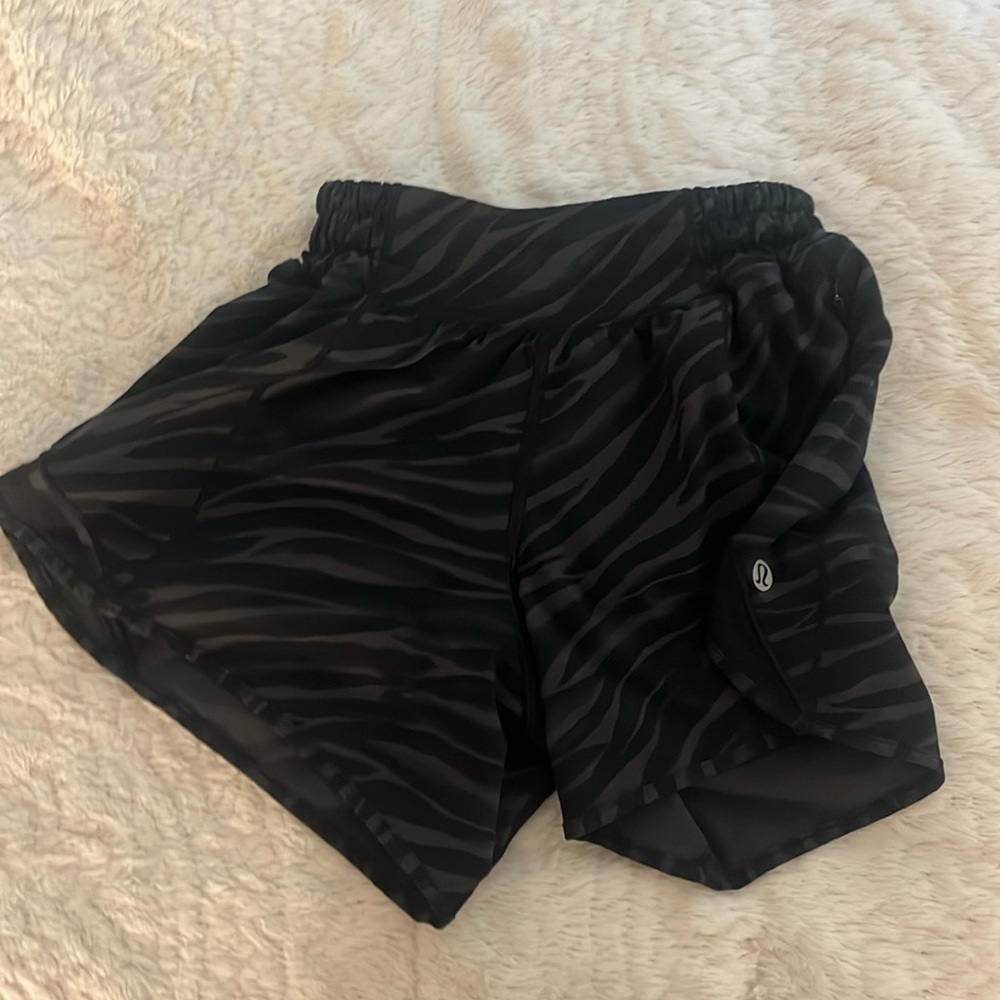 Luluemon hotty hot shorts striped
